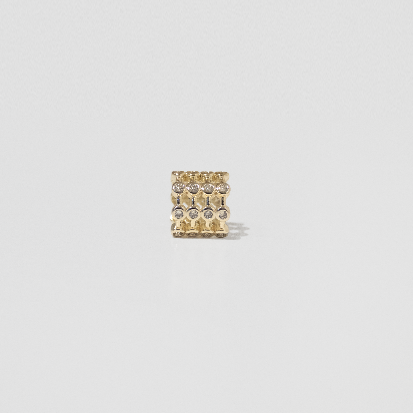 Handcuff-Inspired Gold Hoop Earrings – Minimalist Statement Piece
